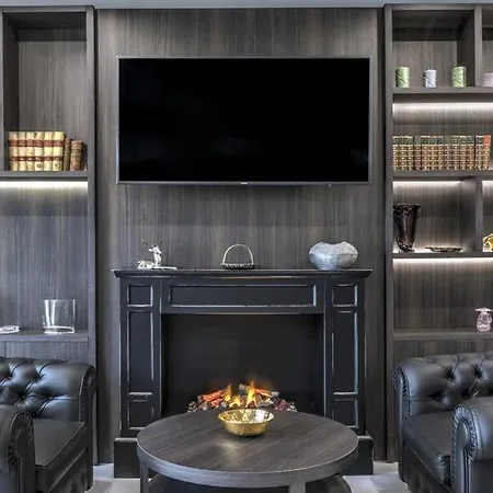 Delle Fate, Bw Signature Collection Hotel