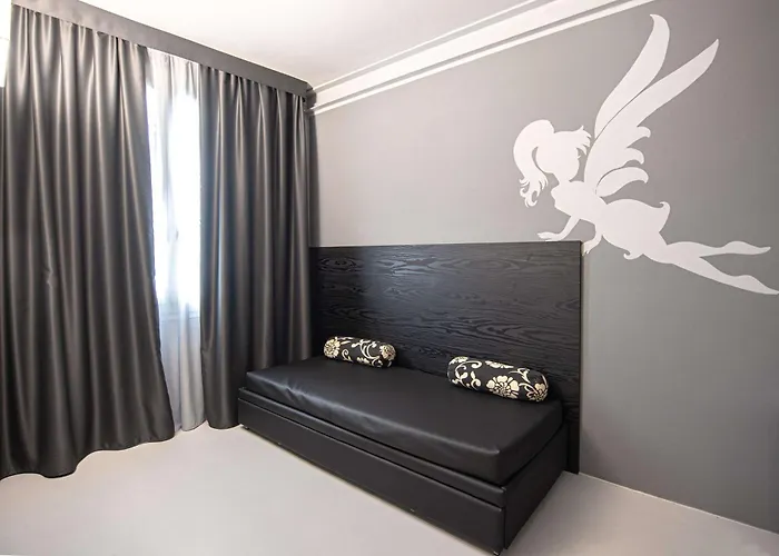 Delle Fate, Bw Signature Collection Hotel